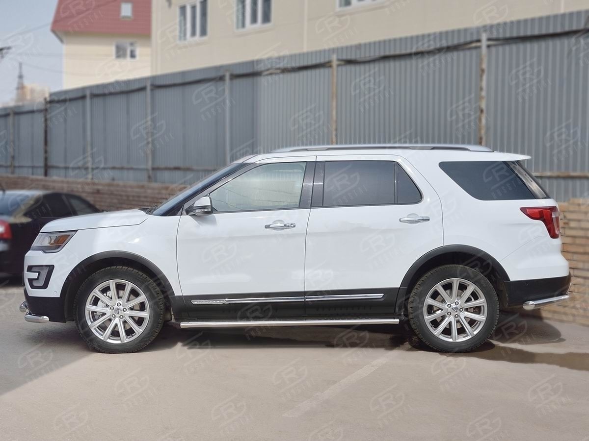 Руссталь FEO-002662 пороги труба 120х60 овал с проступью на Ford Explorer 2016-