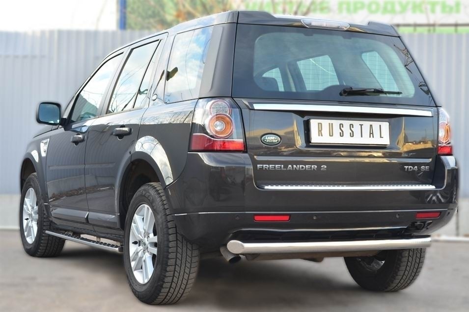 Руссталь LFRO-001494 пороги труба 75х42 овал с проступью на Land Rover Freelander 2 2012-