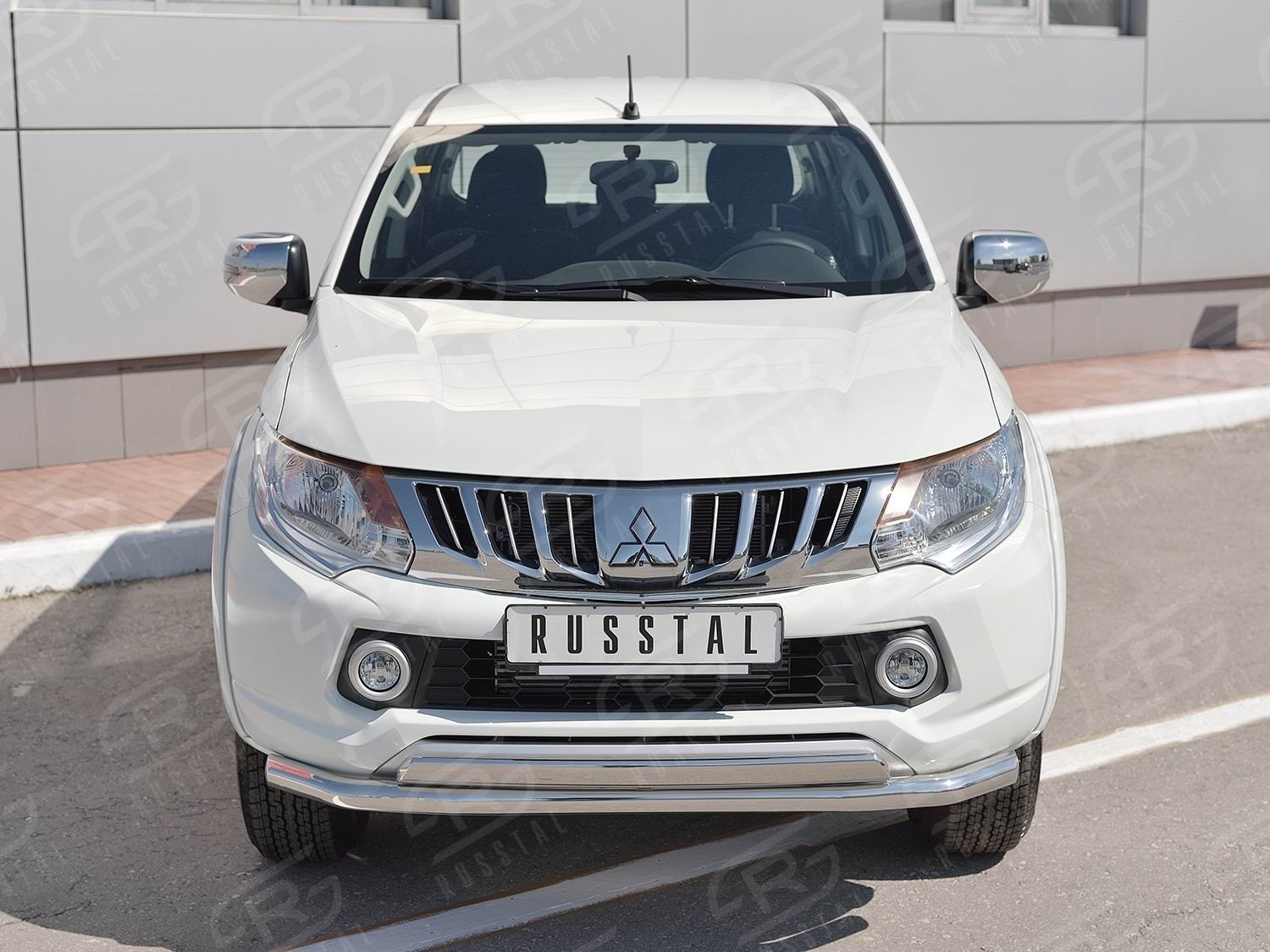 Руссталь ML2Z-002245 защита переднего бампера d63 секция-75х42 дуга на Mitsubishi L200 2015-