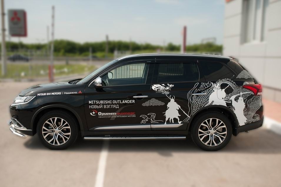 Руссталь MOO-002109 пороги труба 75х42 овал с проступью на Mitsubishi Outlander 2015-