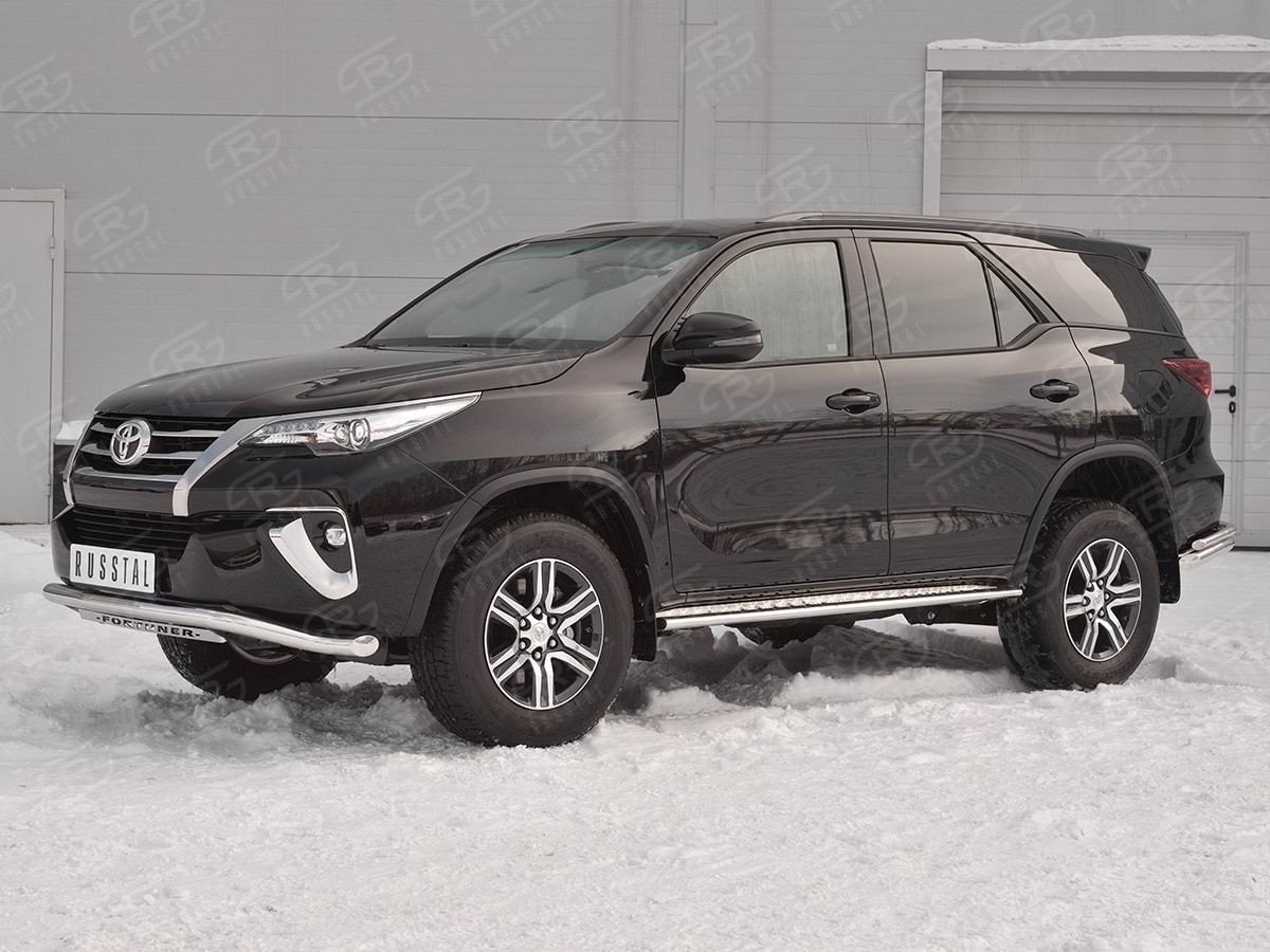 Руссталь TFZ-002878 защита переднего бампера d63 волна с надписью на Toyota Fortuner 2017-