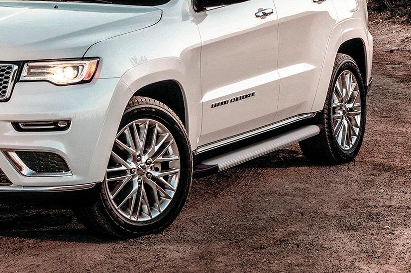 Slitkoff AL-JGCH13002 пороги алюминиевые "Optima Silver" 1550 серебристые Jeep Grand Cherokee (2013)