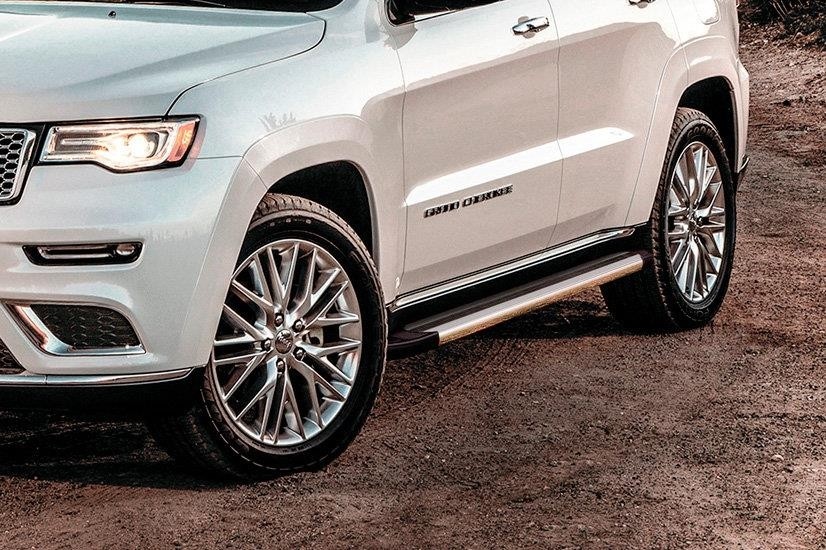 Slitkoff AL-JGCH13004 пороги алюминиевые "Luxe Silver" 1550 серебристые Jeep Grand Cherokee (2013)