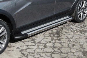 Slitkoff AL-LadVSWCR04 пороги алюминиевые "Luxe Silver" 1800 серебристые Lada Vesta SW Cross