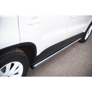 Руссталь VGT-0004932 пороги труба d63 (с заглушками на торцах) на Volkswagen Tiguan Track & Field (Track & Style) 2011-