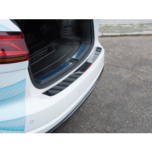 Руссталь VWTN-003070 накладка на задний бампер (лист нерж зеркальный) на Volkswagen Touareg 2018-