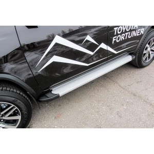 Slitkoff AL-TFOR-002 пороги алюминиевые "Optima Silver" 1800 серебристые Toyota Fortuner (2017)